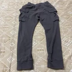 グレー カーゴパンツ