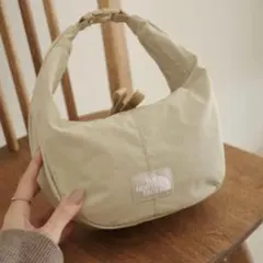 ノースフェイス クロスバッグ ショルダーバッグ トートバッグ 2wayアイボリー