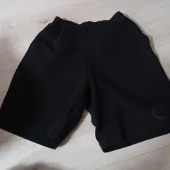 UNIQLO ブラック ハーフパンツ 150