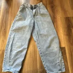 【GU】キッズ140 デニムバレルレッグジーンズ