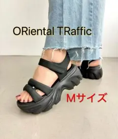 ◼️新品未使用◼️オリエンタルトラフィック カットデザインパデット厚底サンダル Mのサムネイル