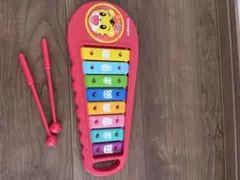 Item thumbnail for item 25db0f1f-1ff8-455f-8761-a401f6ef0fe9