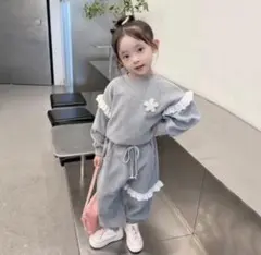 フリル付きグレーセットアップ　100