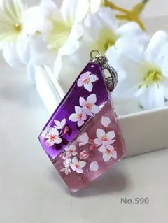 レジンネックレス　アクセサリー　ハンドメイド　桜　マグネットジェル