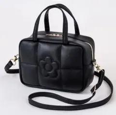 MARY QUANT ショルダーバッグ　 エンボス キルティング