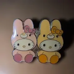 サンリオ　キティちゃん　ピンバッジ