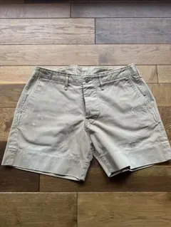 ブルーナボイン　ベージュ ショートパンツのサムネイル