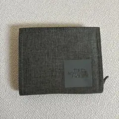 7*０様 THE NORTH FACE グレー 二つ折り財布