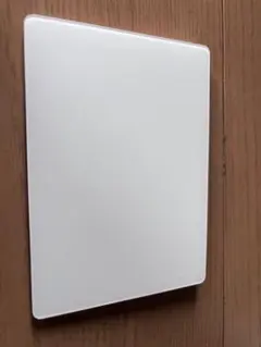 Magic Trackpad 2 A1535 ホワイト 本体