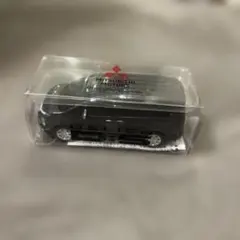 三菱 デリカD5 ミニカー 1台 非売品　販促品のサムネイル