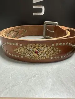 スタッズベルト　ブラウンレザー　エドハーディー