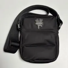 Heaven by Marc Jacobs ショルダーバッグ ブラック