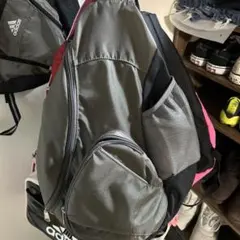 adidas ナイロン ショルダーバッグ グレー