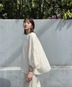 CLANE FLORETS LACE CURVE TOPS ブラウス 美品 - メルカリ