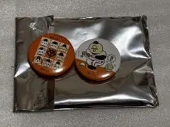 ちいかわ×読売ジャイアンツ トレーディングちび缶バッジ 2個セット