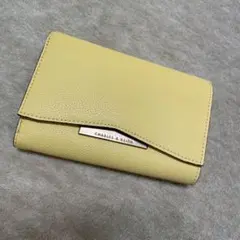 【未使用品】チャールズアンドキース　財布
