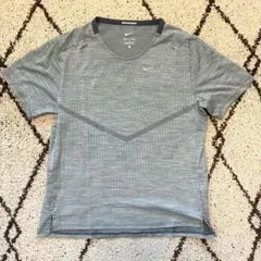 Nike Dri-FIT Tシャツ メンズM ランニング用トップス グレー
