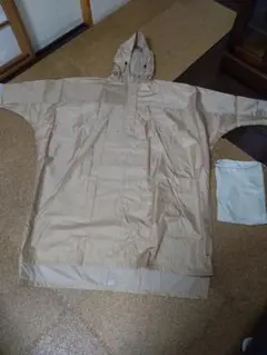 ゴン様専用です ベージュ フード付き自転車 ポンチョ