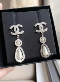 最終値下げCHANEL パールクリスタルドロップピアス