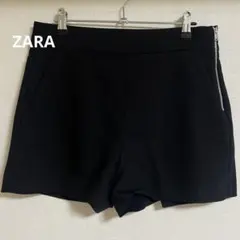 ZARA ブラックパンツ