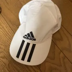 adidas ホワイトキャップ フリーサイズ