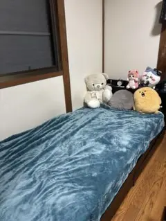 シングルベッドフレーム 引き出し収納付き／コンセント付き
