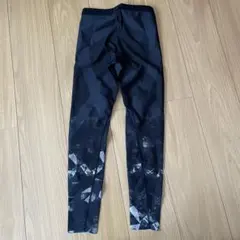 スポーツタイツ トレーニングタイツ ブラック グラフィックタイツ Sサイズ