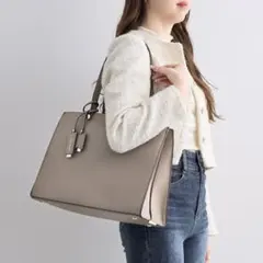 【美品】Jewelna Rose ターミー　トートバッグ　A4可 肩掛け可のサムネイル