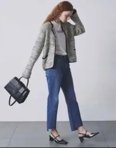 ミラオーウェン　裾段差センタープレスデニムパンツ