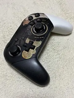 Nintendo Switch Proコントローラー ゼルダの伝説　ティアキン