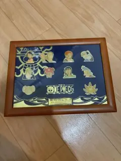 希少 非売品】 ワンピース ONE PIECE 2004 呪われた聖剣 ピンズ - メルカリ