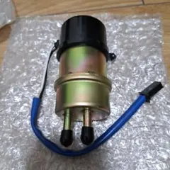 新品 UP-BASE 燃料ポンプ 12v 汎用 フューエルポンプ パイプ径6mmのサムネイル