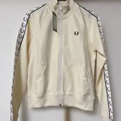 【新品】フレッドペリー トラックジャケット　アイボリー　US10(M)