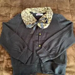 ヒョウ柄ファー付きカーディガン