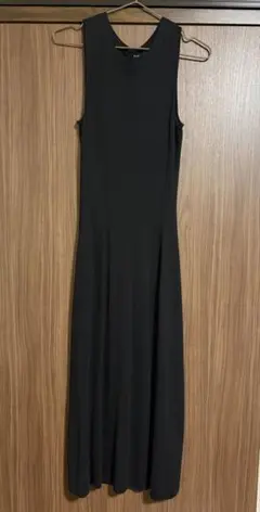 ノースリーブワンピース 黒