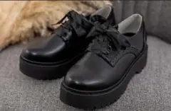 Item thumbnail for item 63dbe282-ac2f-4e0f-9364-cd03fc1ca4f3