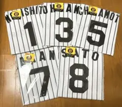 阪神タイガース ラウンドワン限定 ユニフォーム柄Tシャツ - メルカリ