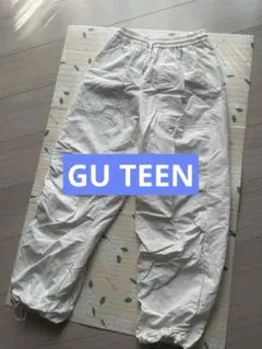 GU TEEN カーゴパンツ　M 150 ホワイト　薄手