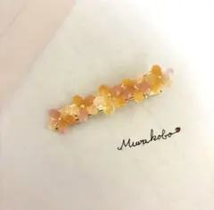 淡いピンク系のお花のヘアクリップ　No.2382