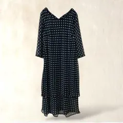 オットー　七分袖ワンピース　M　黒系　シアー袖　フレア　ロング丈　ドッド柄　春夏のサムネイル