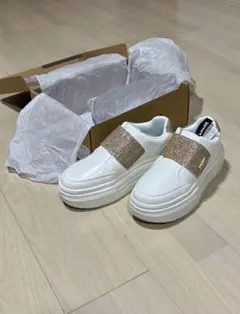 kitson厚底スニーカー 新品