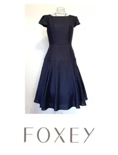 ☆フォクシーニューヨークワンピースネイビー40☆