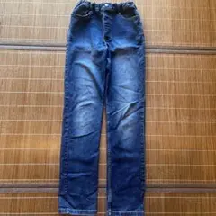 GU デニムパンツ　ストレッチジーンズ　ストレートデニム　150
