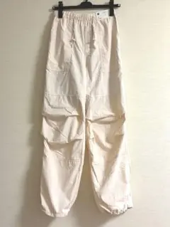 【GU】テックパラシュートプルオンパンツ　〈新品未使用〉