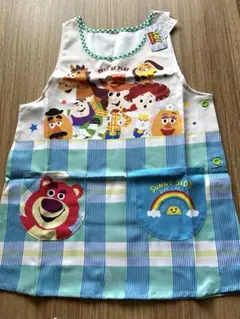新品　トイストーリーエプロン