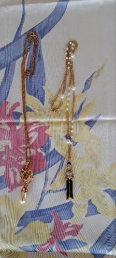 ストライプ人形とパールペンダントのネックレスセット