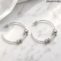 美品✨スワロフスキー パヴェボール フープピアス シルバーカラーのサムネイル