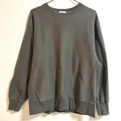 ジーユー　GU スウェット M カーキ トレーナー シンプル 無地 人気カラー