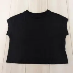 美品 GU クルーネックTシャツ ブラック 無地 140cmのサムネイル