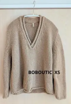 BOBOUTIC Ｖネックニット　ベージュ　XS 2026年最新】bobouticの人気アイテム - メルカリ